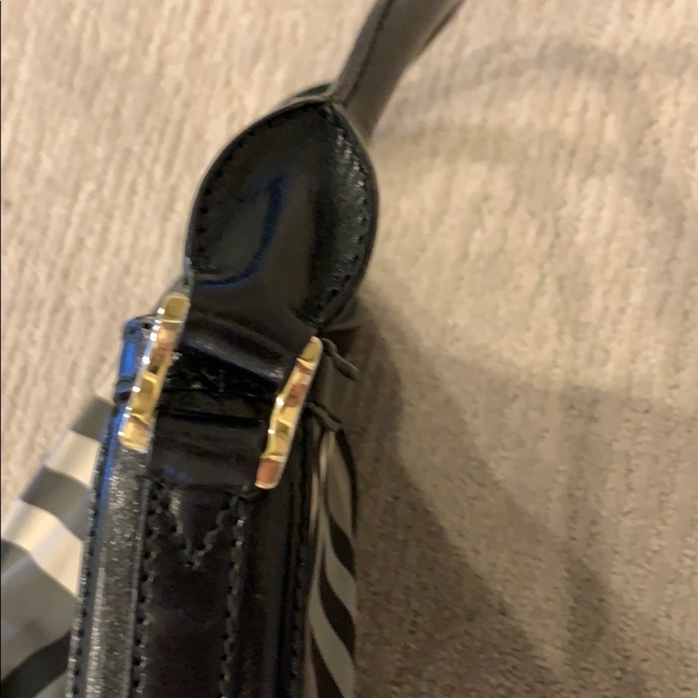 Burberry Nova Check Hobo Bag - Picture 5 of 8